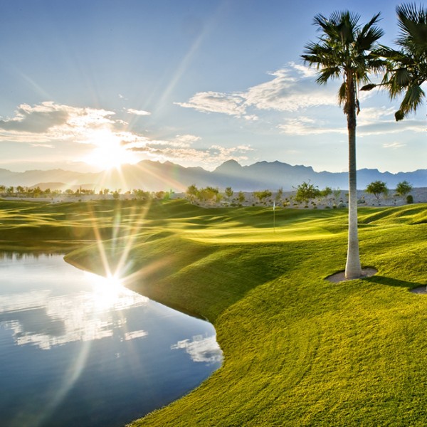 Coyote Springs Golf Club A Jack Nicklaus Signature Golf Course in Coyote Springs Nevada providing a premier golf experience to Henderson, Mesquite and Las Vegas hole #18 West 1000 pixel width
